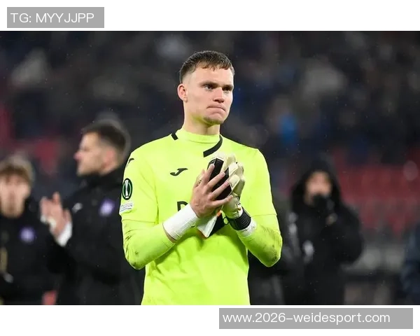 拜仁球探关注克罗地亚19岁右后卫霍达克引发媒体热议